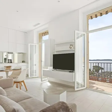Daire Vue 180 Degres A St Maxime *