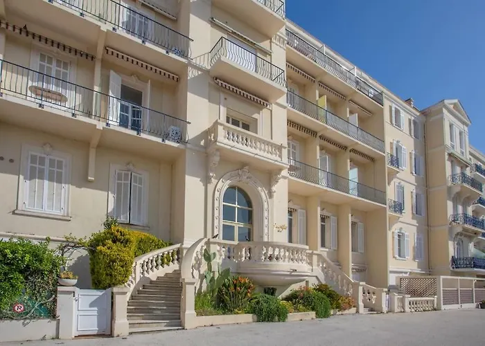 Vue 180 Degrés à St Maxime